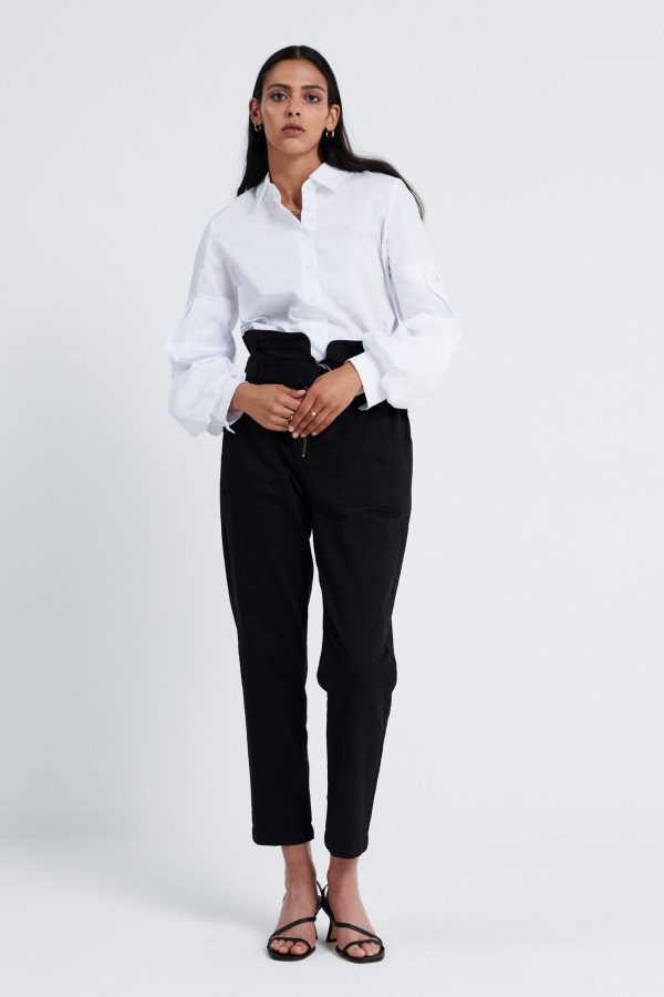 Nadie-blouse-zoey-pants-05