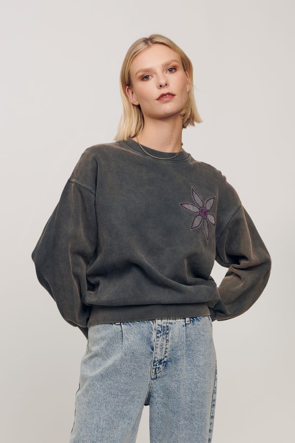 Mischa-Sweater-Fade-out-01