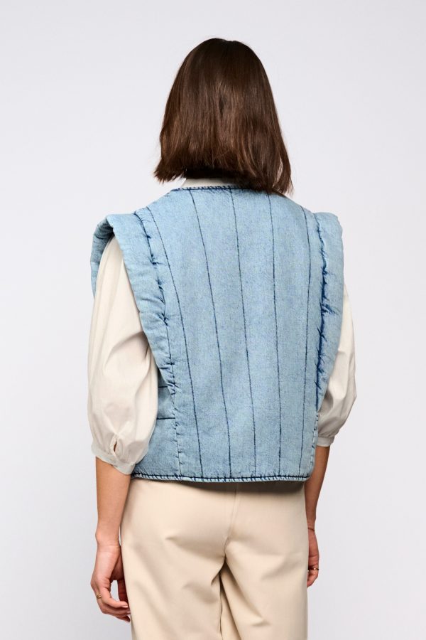Isabel-gilet-denim-09-