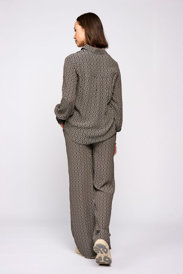 celia-pants,-josie-blouse-06