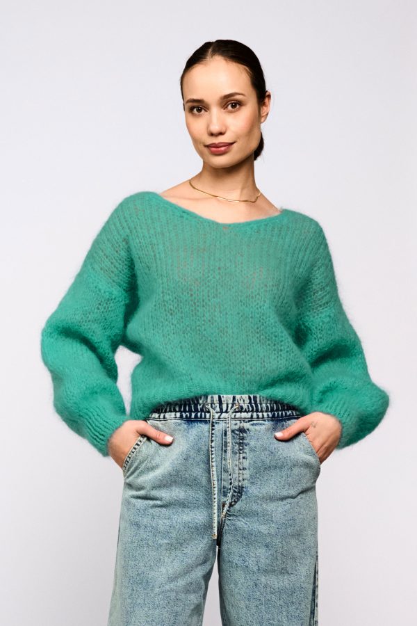 Knitted-Sweater-Petrol-01B