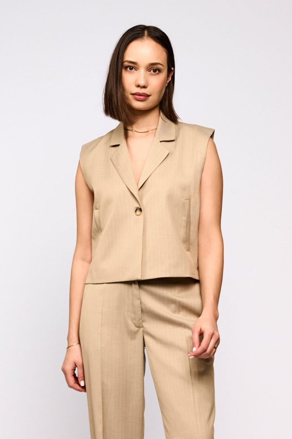 Sarah-Beige-gilet