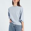Oversized-Tee-Light-Blue-02