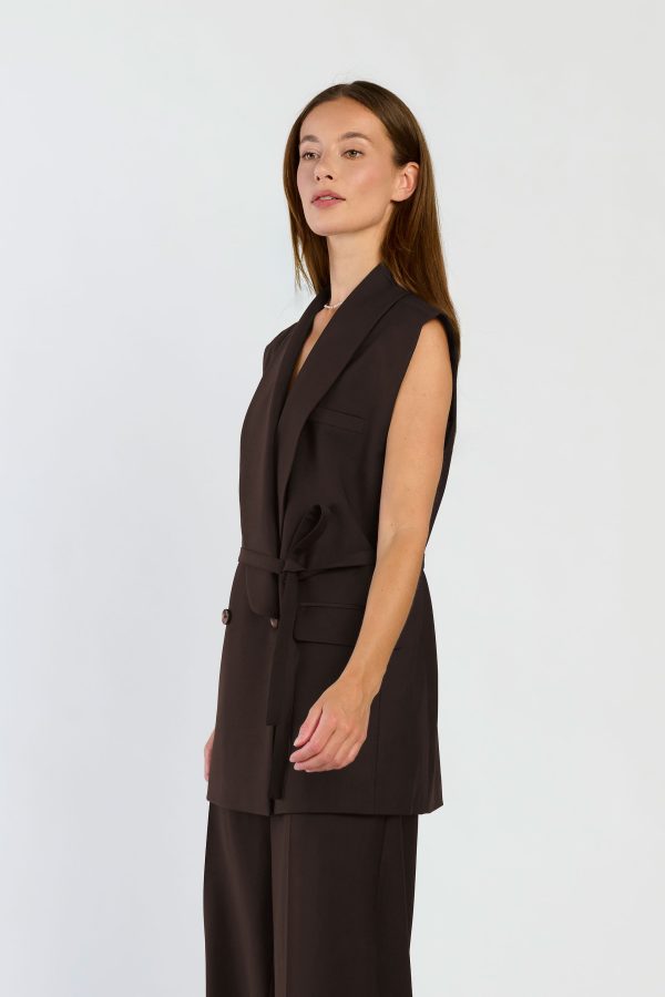 Lee-gilet-brown-02