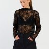 Lott-turtleneck-black-03