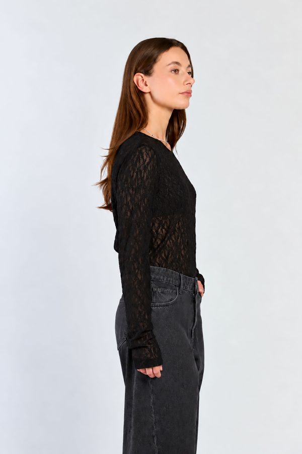 Lune-top-black-06