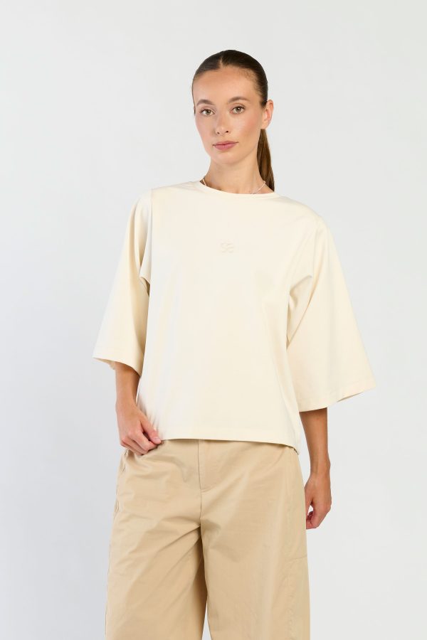 Oversized-tee-papyrus-01