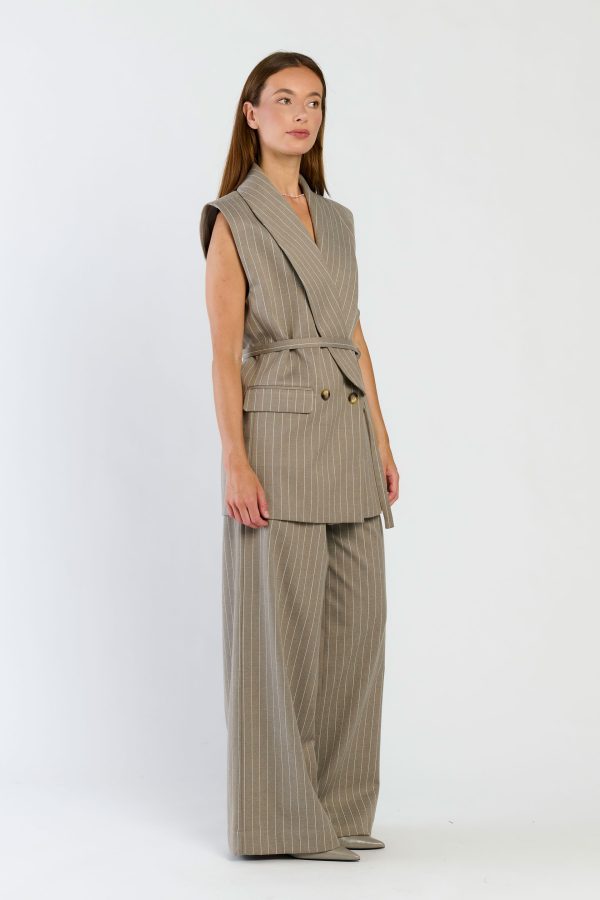 Zovia-Grey-01